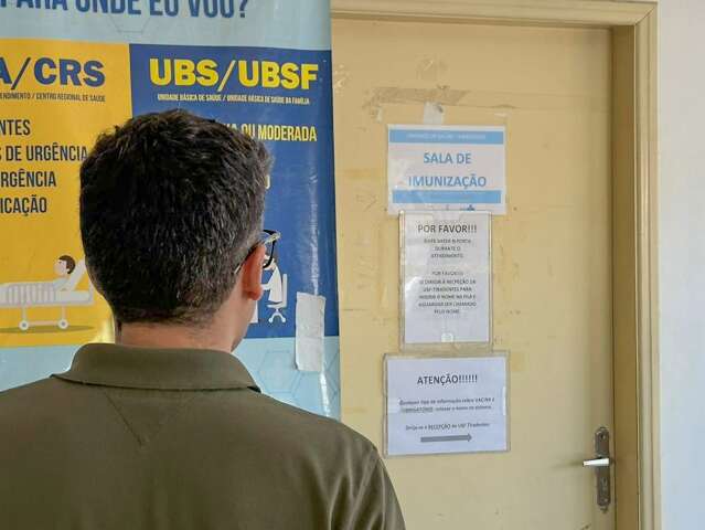 Com quase 2 horas de atraso, 1&ordm; dia de vacina&ccedil;&atilde;o contra gripe frustra p&uacute;blico 