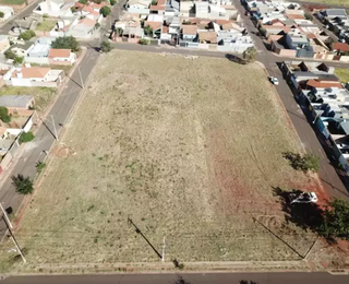 Vista aérea do espaço destinado para construção de conjunto habitacional, no bairro Monte Castelo (Foto: Arquivo/Campo Grande News)