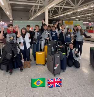 Fim de perrengue: alunos de MS comemoram chegada a Londres 