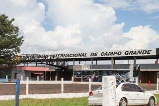 Fachada do Autódromo Internacional de Campo Grande, onde o acidente aconteceu (Foto: Henrique Kawaminami)
