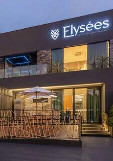 Os clientes da Elysées Academie têm garantida uma experiência única, onde o luxo se encontra com o bem-estar