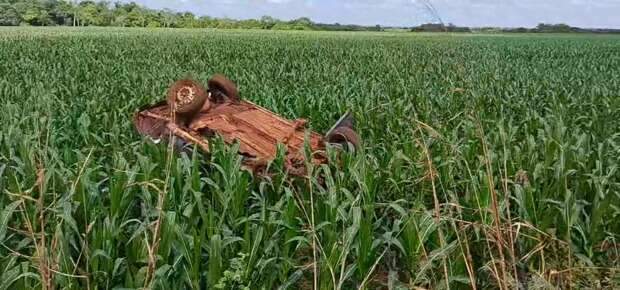 Jovem morre no dia do anivers&aacute;rio de 22 anos em capotagem