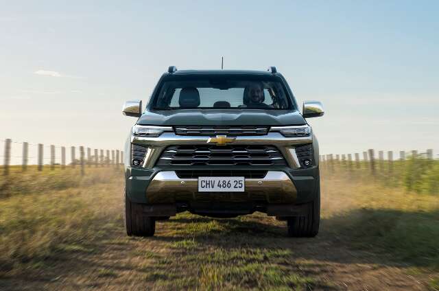 Chevrolet apresenta nova S10 com visual renovado, mais tecnologia e novo motor