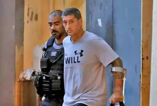 Ronnie Lessa quando foi preso, ainda no Rio de Janeiro (Foto: TV Globo)