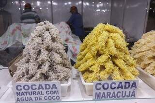 Barraca tem várias versões de cocadas para público experimentar. (Foto: Paulo Francis)