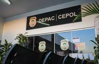 Fachada da Depac (Delegacia de Pronto Atendimento Comunitário), do Cepol (Centro Especializado de Polícia Integrada) (Foto: arquivo / Campo Grande News) 