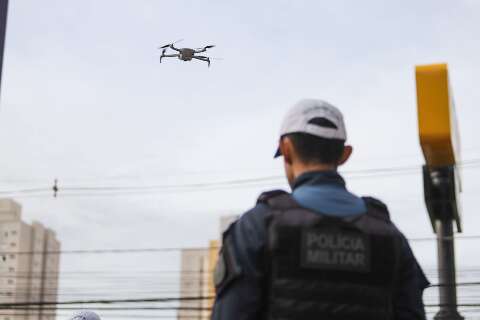 Drones flagraram 187 motoristas cometendo infrações no 1º dia de "trabalho"