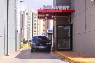 Serviço de drive-thru e delivery também estão garantidos na nova loja.