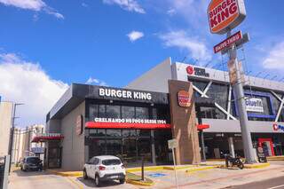 O Burger King agora também está na movimentada Avenida Mato Grosso. (Foto: Paulo Francis)