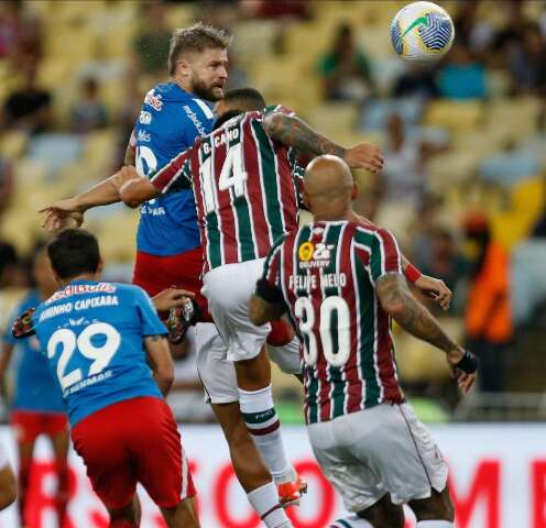  Fluminense e Bragantino garantem empate na primeira rodada do Brasileir&atilde;o