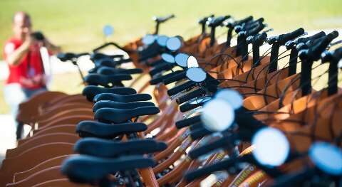 Bicicletas compartilhadas vão rodar das 5h às 23h na Capital 