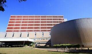 O Hospital Regional de Mato Grosso do Sul segue sob a gerência da Sesau (Foto: Divulgação/SES)