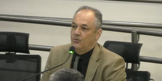 Vereador André Luís Soares da Fonseca, o “Prof. André” (PRD), é autor do projeto aprovado hoje (Imagem: Reprodução/CMCG)