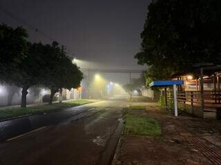 Nevoeiro na região do bairro Tiradentes, leste do Estado (Foto: Lucimar Couto)