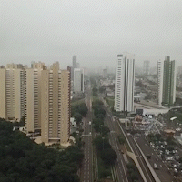 Nevoeiro persiste e muda paisagem da Capital nesta quarta-feira 