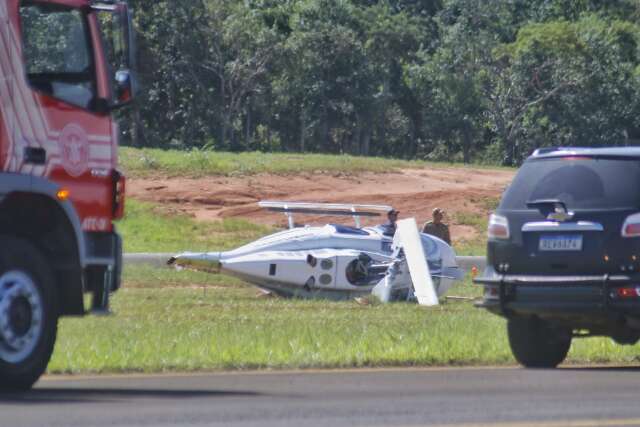 Helicóptero com quatro pessoas cai aeroporto de Campo Grande
