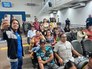 Indígenas na Câmara, pela aprovação das alterações para participação em Conselho Municipal (Foto: Caroline Maldonado)