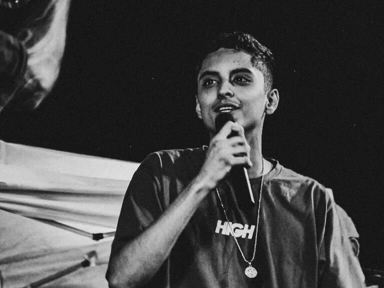 Criado no Tiradentes, 'Corujex' mostra realidade através do rap