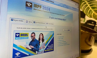 Contribuinte acessa o portal do Imposto de Renda 2024. (Foto: Juca Varela/Agência Brasil)