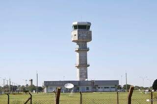 Torre de Controle do Aeroporto Internacional de Campo Grande. (Foto: Paulo Francis)