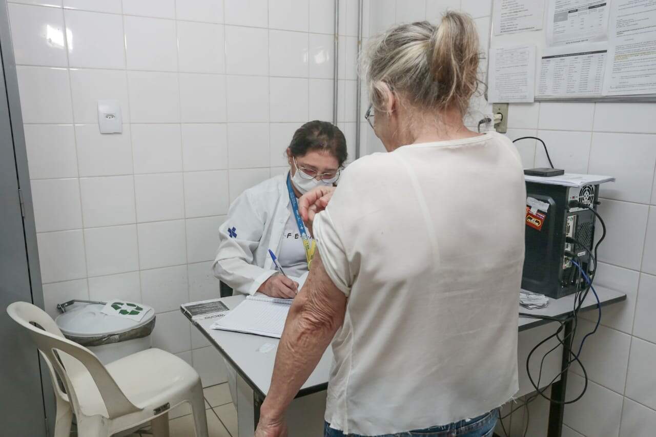 Domingo tem vacinação contra a gripe até às 19h; confira os locais 