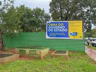 Prédio da SED, localizado na Avenida do Poeta, Parque dos Poderes, em Campo Grande (Foto: Marcos Maluf)