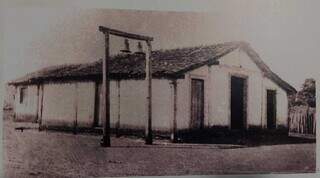 Capela de Santo Antônio, localizada na 15 de Novembro com a Calógeras. (Foto: Acervo/Arquivo Histórico de Campo Grande)