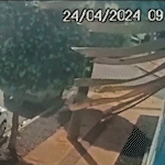 Vídeo mostra caminhão invadindo preferencial e atingindo idoso na Vila Progresso