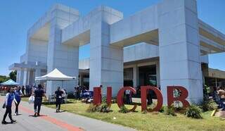 Universidade em Campo Grande que receberá quase 6 mil candidatos (Foto: Osmar Daniel)