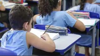 Estudantes do ensino fundamental em sala de aula. (Foto: Arquivo/Campo Grande News)
