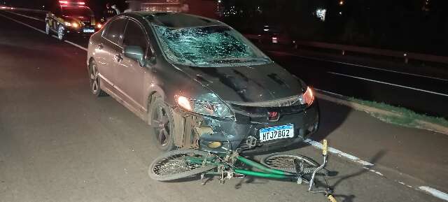 Ciclista morre em colis&atilde;o com carro de passeio na BR-163