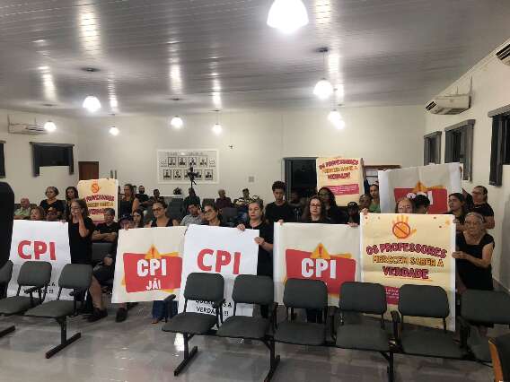 Professores de Batayporã pedem CPI após projeto de reajuste ficar no &#39;limbo&#39;