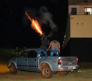 Policial penal simula ataque armado na Penitenciária Estadual, a Gameleira. (Foto: Paulo Francis)