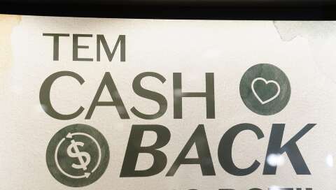 Palavra do momento na economia, “cashback” pode ser grande cilada