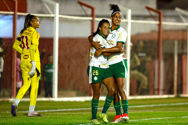 Brasileir&atilde;o Feminino tem vit&oacute;rias de Corinthians e Palmeiras na 9&ordf; rodada