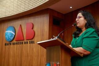 Camila Marques é presidente da Comissão da Advocacia Trabalhista da OAB/MS. (Foto: Gerson Walber/OAB)