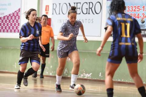 Definidas as equipes finalistas da Copa Pelezinho Feminino de Futsal em MS
