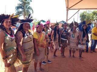 Participantes do primeiro Miss Mãe Indígena, da Aldeia Urbana Água Bonita em Campo Grande (Foto: Kamila Alcântara)