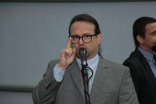 Lívio durante sessão da Câmara Municipal em 2019, quando era vereador (Foto: Arquivo/Câmara) 