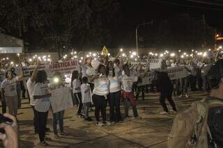Grupo se reuniu em frente a Praça Arandu. (Foto: Jefferson Paz)