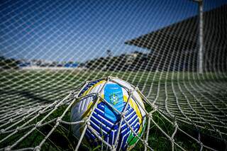 Bola oficial da Confederação Brasileira de Futebol (Foto: Nayra Halm / CBF)