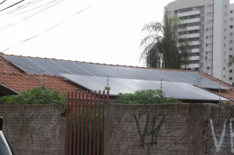 Você pretende instalar energia solar? Participe da enquete 