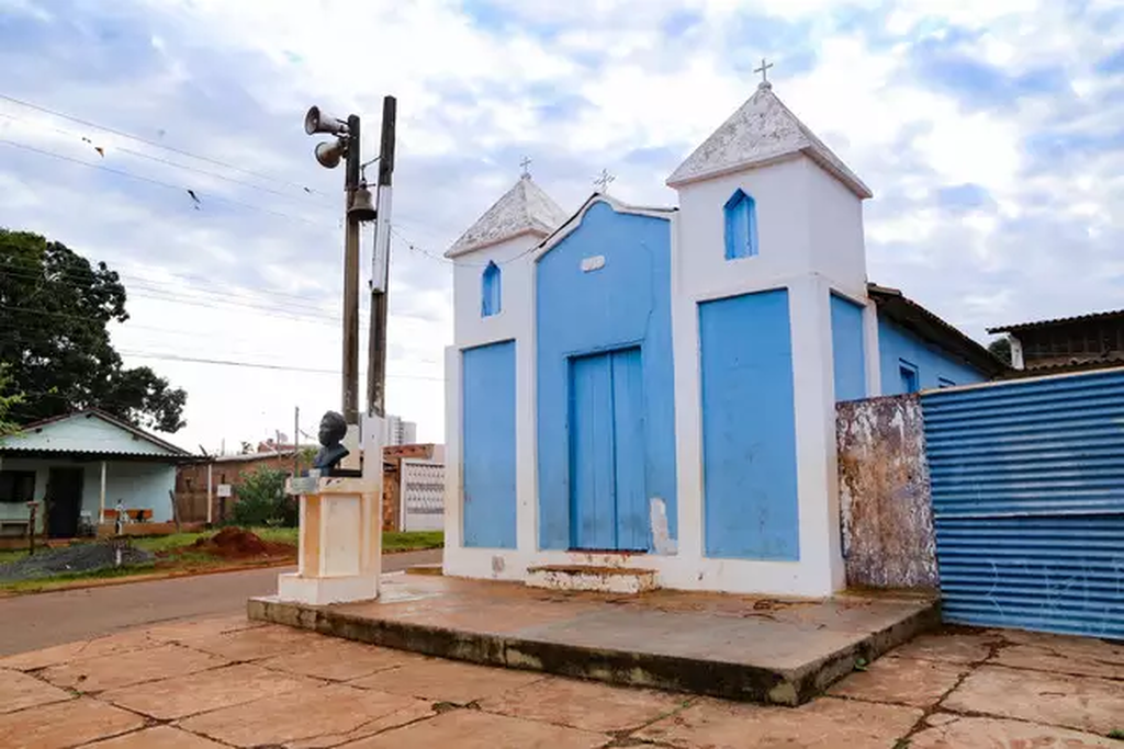 MP entra ação para obrigar restauração de igreja de Tia Eva