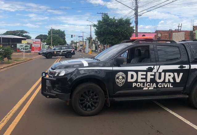 Casal suspeito de furtar mais de 10 motocicletas &eacute; preso na Capital