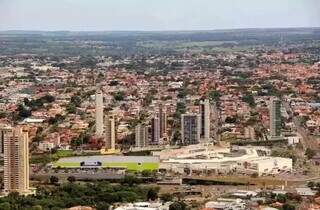 Vista aérea a partir da zona urbana de Campo Grande, Capital de Mato Grosso do Sul (Foto: Arquivo/Campo Grande News)