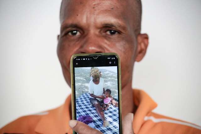 Jacques pede ajuda para sepultar com dignidade a m&atilde;e no Haiti