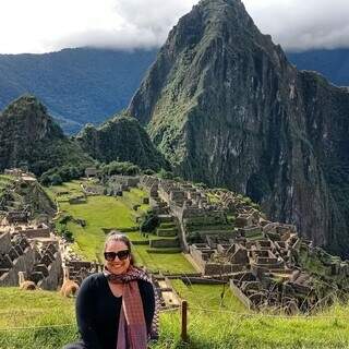 Em 15 dias, Gabriela conheceu diversas culturas e belezas exuberantes (Foto: Instagram)