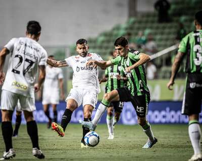 Fora de casa, Santos sofre derrota diante do América-MG e pela Série B