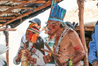 Indígenas durante reunião da Comissão de Direitos Humanos em MS. (Foto: Fernando Bola/Câmara Federal)