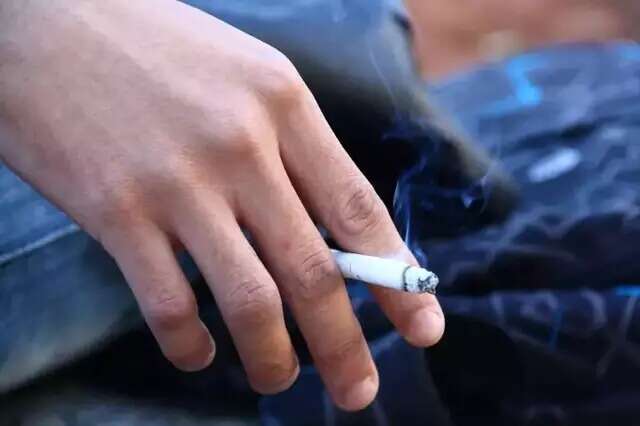 Tratamento para tabagismo é oferecido gratuitamente em 25 unidades de saúde 